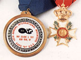 纽约国际金质奖 尤里卡骑士勋章